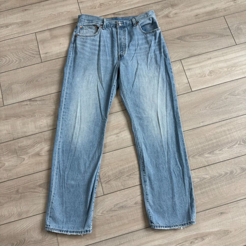 Levi's‎ Premium 501 '90s Straight Leg Jeans 32x32, Light Wash, Red Tag Big E